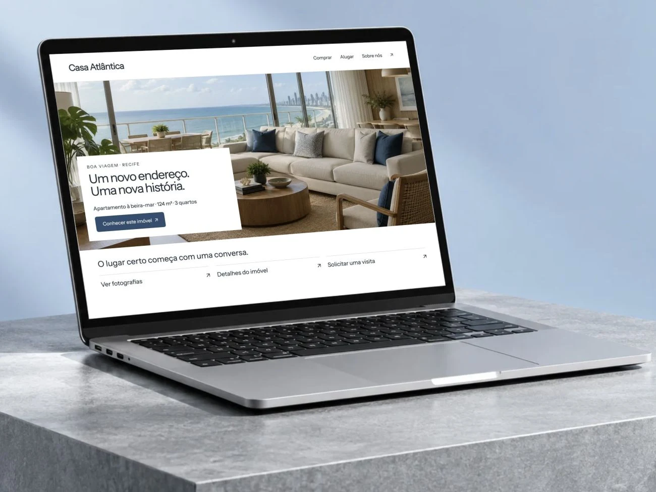 Site imobiliário ilustrativo com informações de imóveis e caminho para enviar uma solicitação.