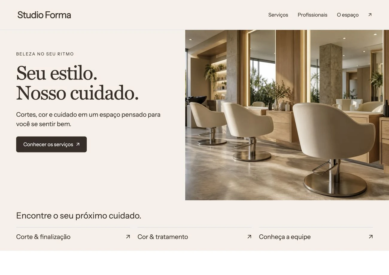 Serviços, profissionais e um espaço para o cliente conhecer o salão antes de pedir um horário.